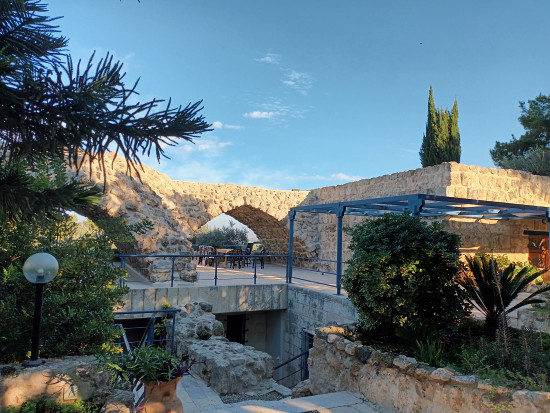 Ein besonderer Ort: Latrun in Israel